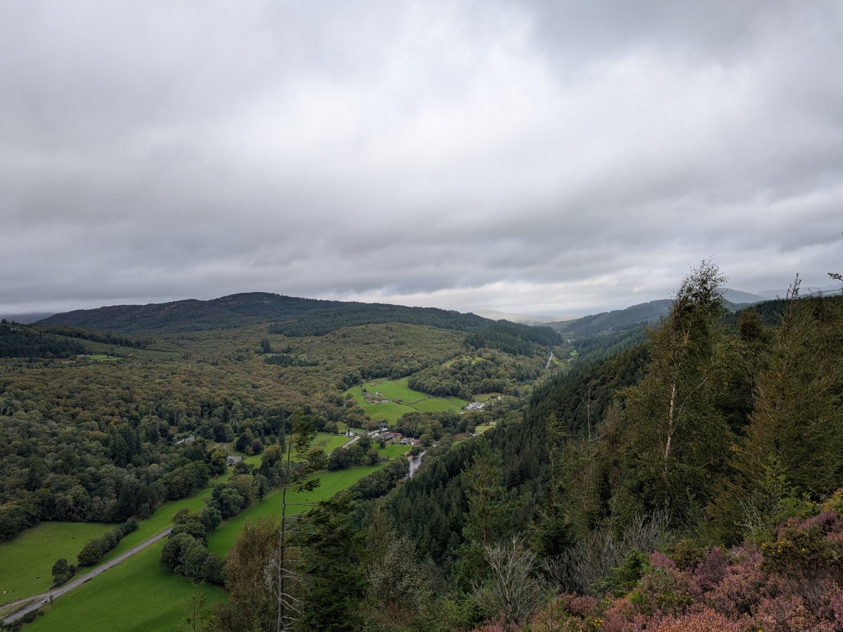 Post Banner - Ty'n y Groes - Mynydd Penrhos Mountain Trail
