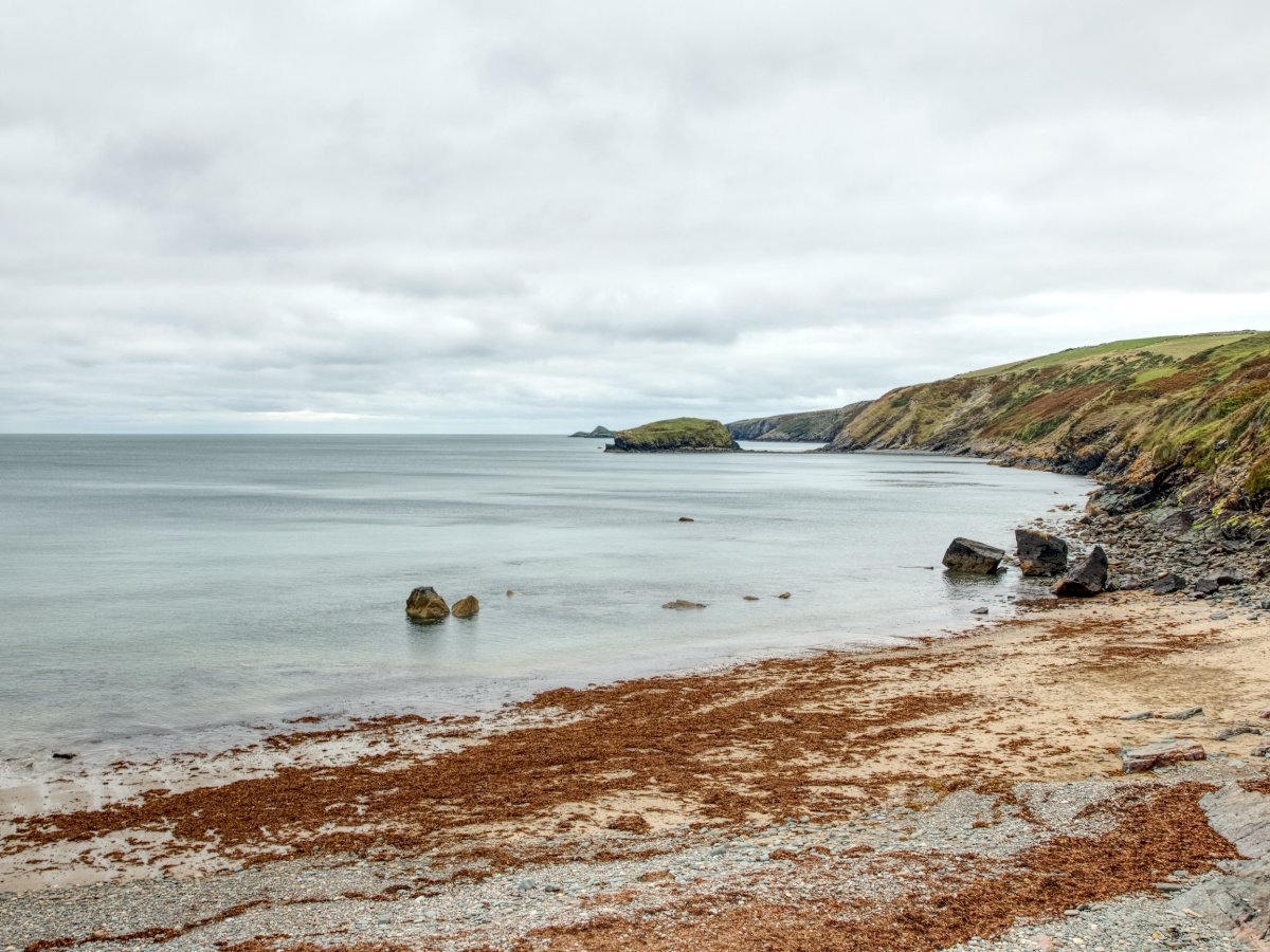 Post Banner - Porth Ysgo - the beach with a waterfall... sometimes