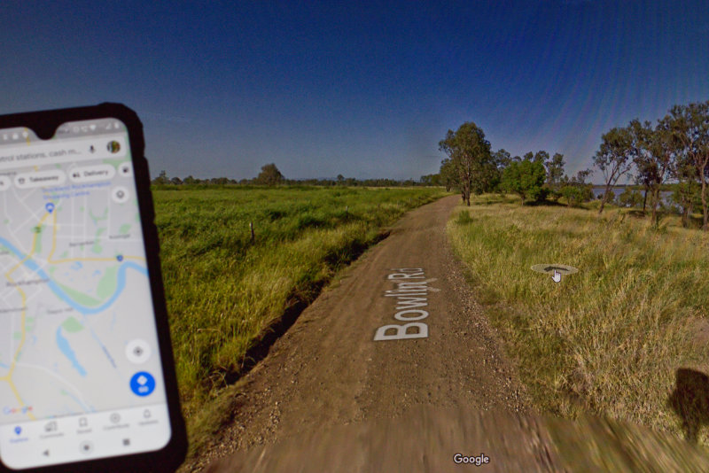 Navigating via Street View