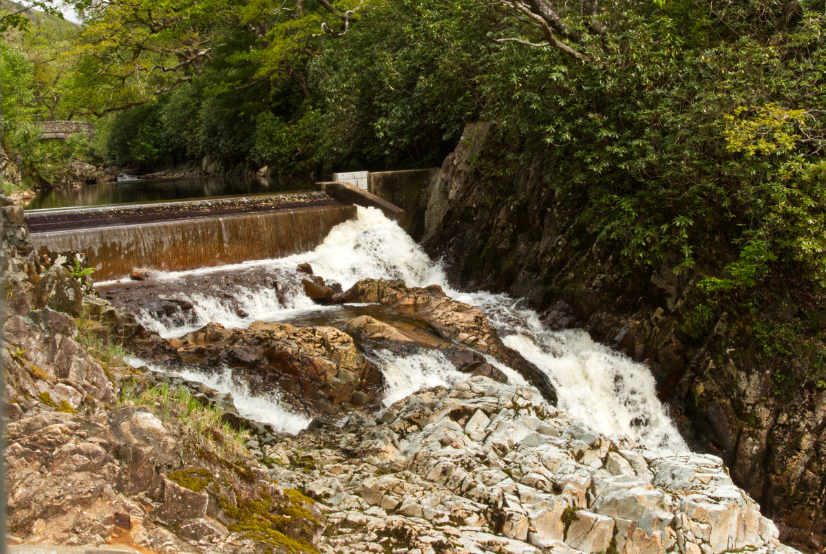 The weir and upper section of falls