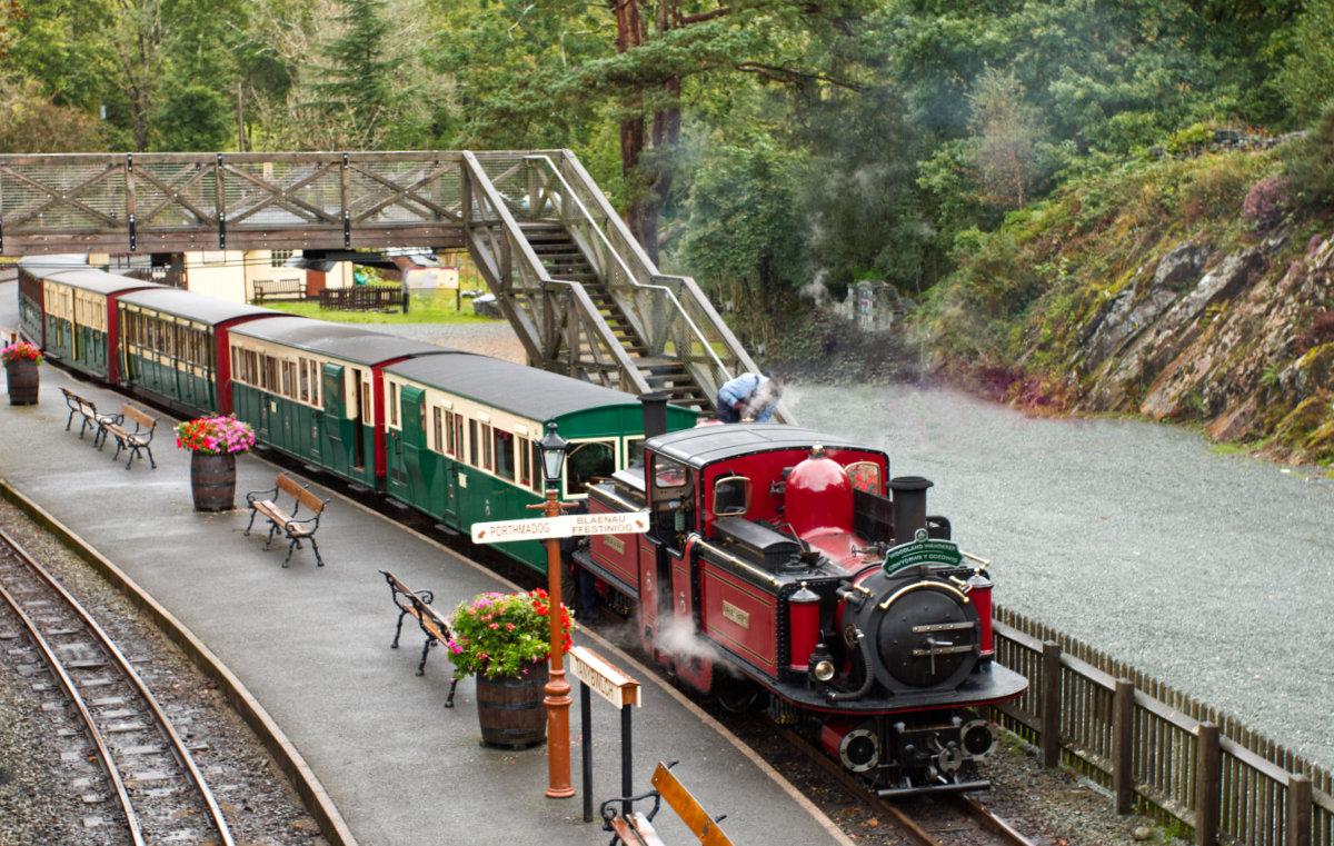 Ffestiniog railway steam train