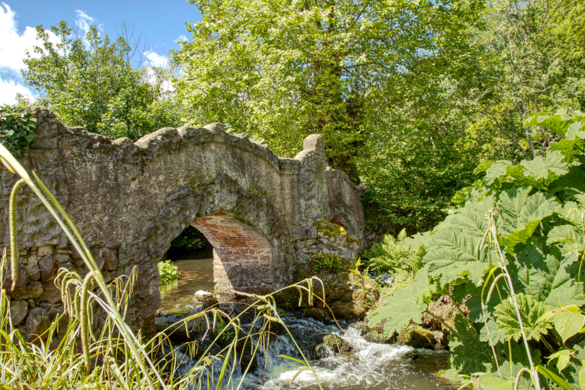 Down at the Lovers Bridge